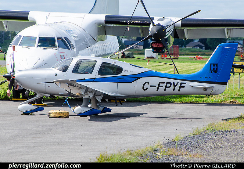 Pierre GILLARD: Private Aircraft - Avions privés : Canada &emdash; 2017-704100