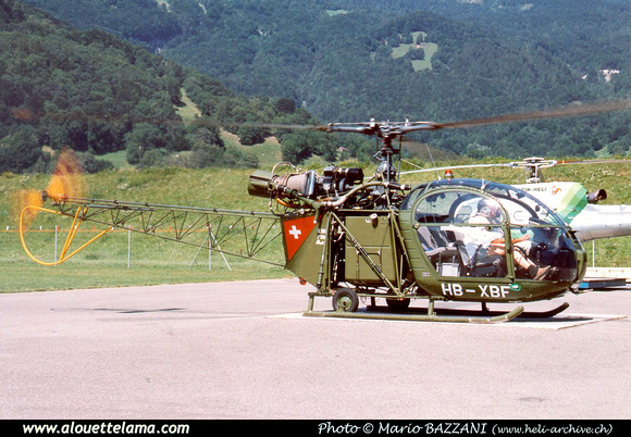 Pierre GILLARD: Switzerland - Private helicopters - Hélicoptères privés &emdash; 004894