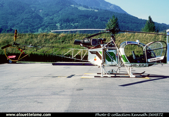 Pierre GILLARD: Liechtenstein - Rhein Helikopters &emdash; 005007