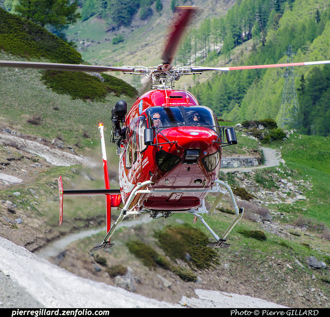 Pierre GILLARD: Air Zermatt - Zermatt Heliport &emdash; 2018-707628