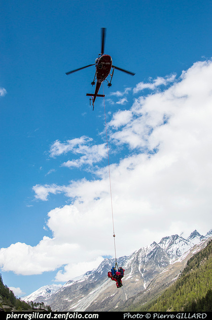 Pierre GILLARD: Air Zermatt - Zermatt Heliport &emdash; 2018-524082