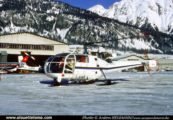 Pierre GILLARD: Italy - Private Helicopters - Hélicoptères privés &emdash; 004982