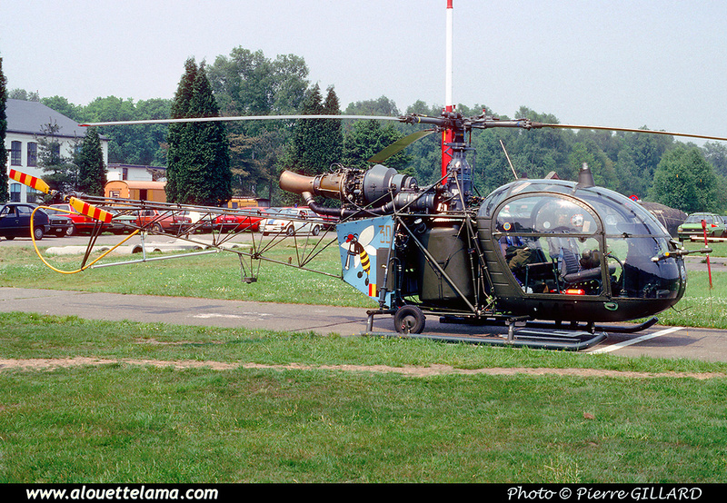 Pierre GILLARD: Aéronefs : Alouette II Astazou &emdash; A42-006438