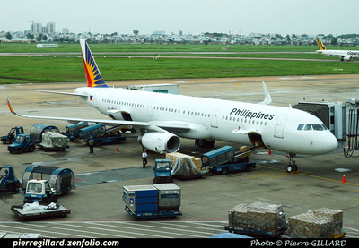 Pierre GILLARD: Philippines Airlines &emdash; 2014-501320