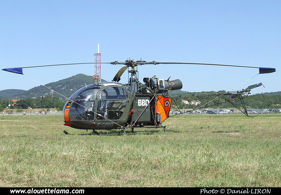 Pierre GILLARD: France - Private Helicopters - Hélicoptères privés &emdash; 001732