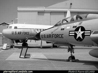 Pierre GILLARD: U.S.A. : Air Mobility Command Museum - Dover AFB, DE &emdash; 2015-413913