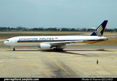 Pierre GILLARD: Singapore Airlines &emdash; 2015-507563