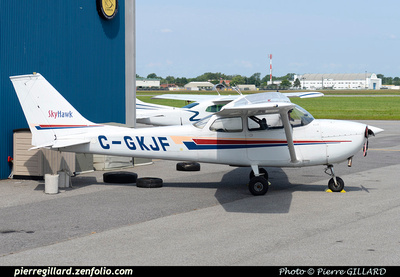Pierre GILLARD: Private Aircraft - Avions privés : Canada &emdash; 2015-604916