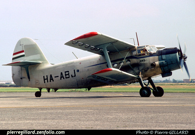 Pierre GILLARD: Antonov An-2 &emdash; 005983