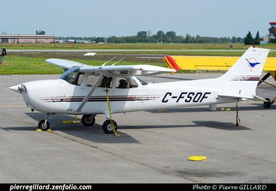 Pierre GILLARD: Private Aircraft - Avions privés : Canada &emdash; 2015-414136