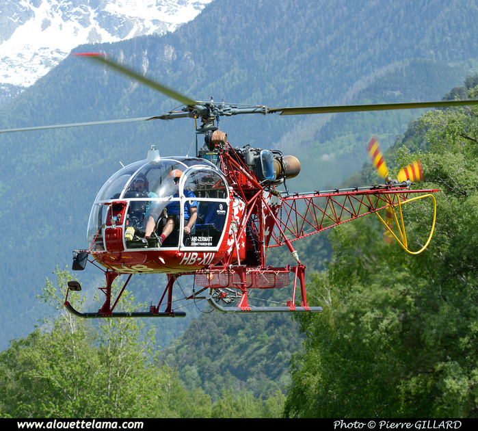 Pierre GILLARD: Air Zermatt - Raron &emdash; 2015-408997