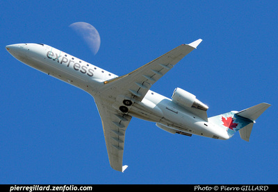 Pierre GILLARD: Air Canada Express &emdash; 2014-402538
