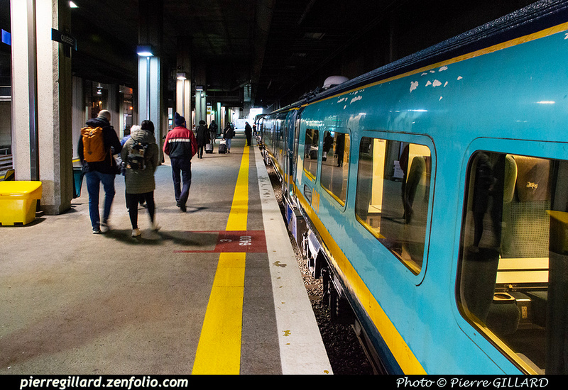 Pierre GILLARD: Canada : Via Rail Canada - 2022-10-11 - Train #20 &emdash; 2022-536489