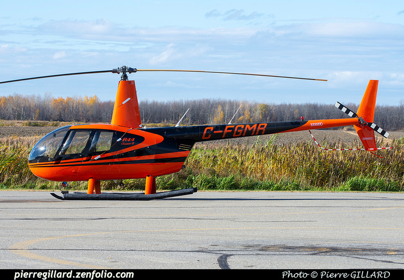 Pierre GILLARD: Canada - Hélicoptères privés - Private Helicopters &emdash; 2022-808582
