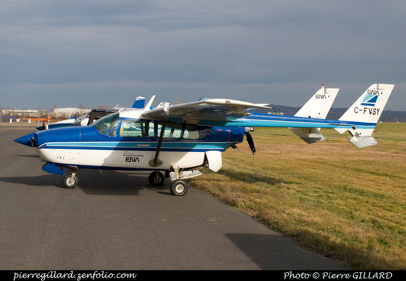 Pierre GILLARD: Cessna 337 C-FVSY &emdash; 2011-26485