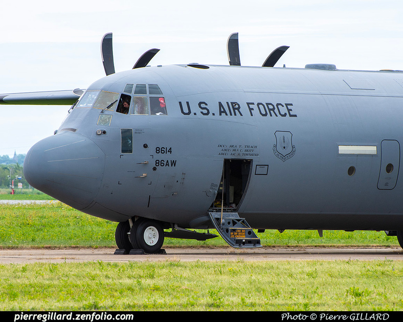 Pierre GILLARD: 2022-07-14 - Lockheed C-130J Hercules de la U.S. Air Force à Saint-Hubert &emdash; 2022-807412