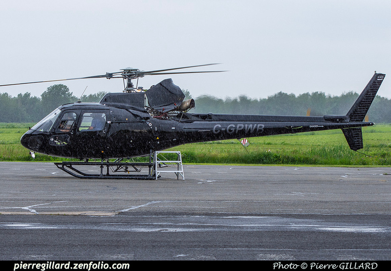 Pierre GILLARD: Canada - Hélicoptères privés - Private Helicopters &emdash; 2022-806555