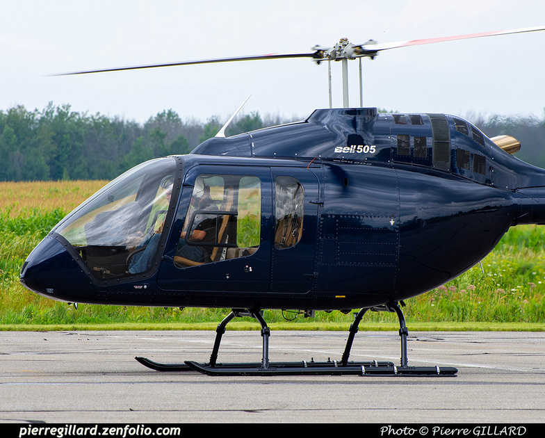 Pierre GILLARD: Canada - Hélicoptères privés - Private Helicopters &emdash; 2023-810451