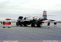 1982-11 - Installation du CF-100 sur le socle à la base militaire de Saint-Hubert