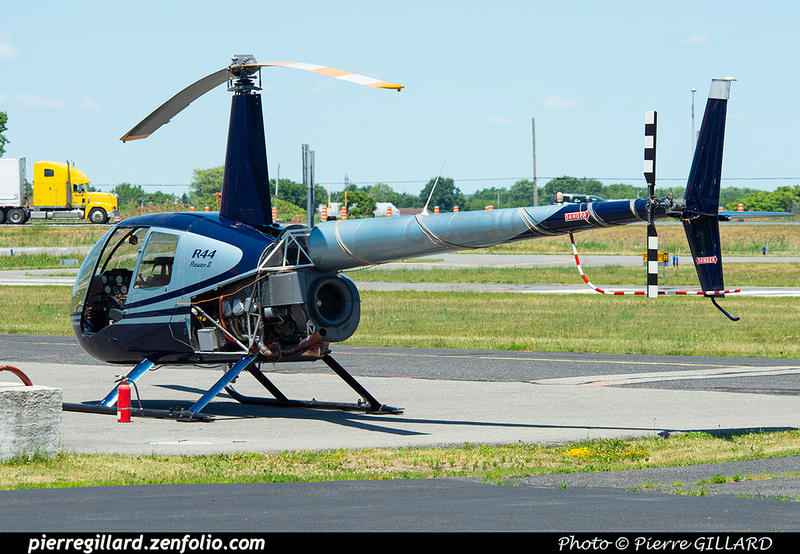 Pierre GILLARD: Canada - Hélicoptères privés - Private Helicopters &emdash; 2021-626638