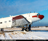 2019-01-03 & 04 - Inspection par Buffalo Airways du DC-3 C-FDTD à Saint-Hubert, QC