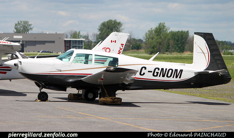 Pierre GILLARD: Private Aircraft - Avions privés : Canada &emdash; 030467