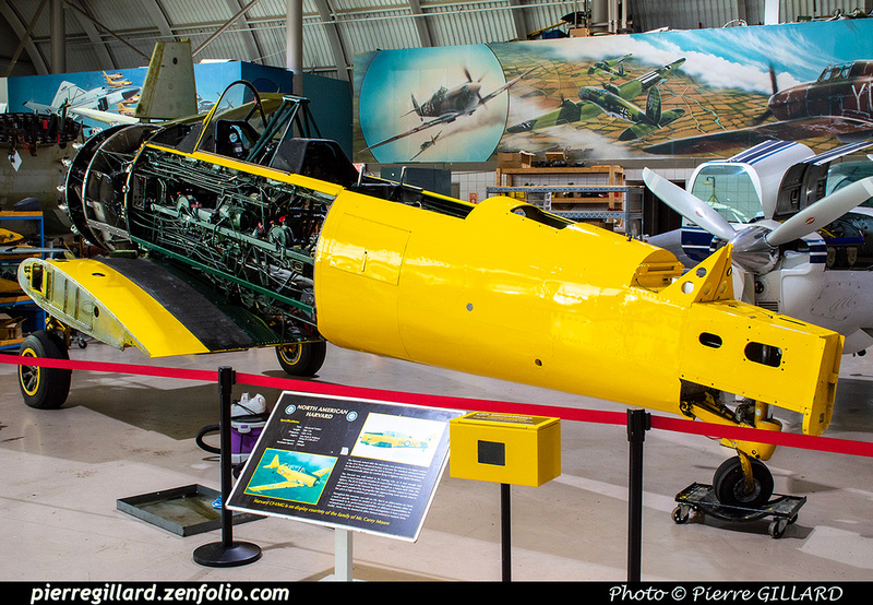 Pierre GILLARD: Canada : Canadian Warplane Heritage Museum &emdash; 2019-530324