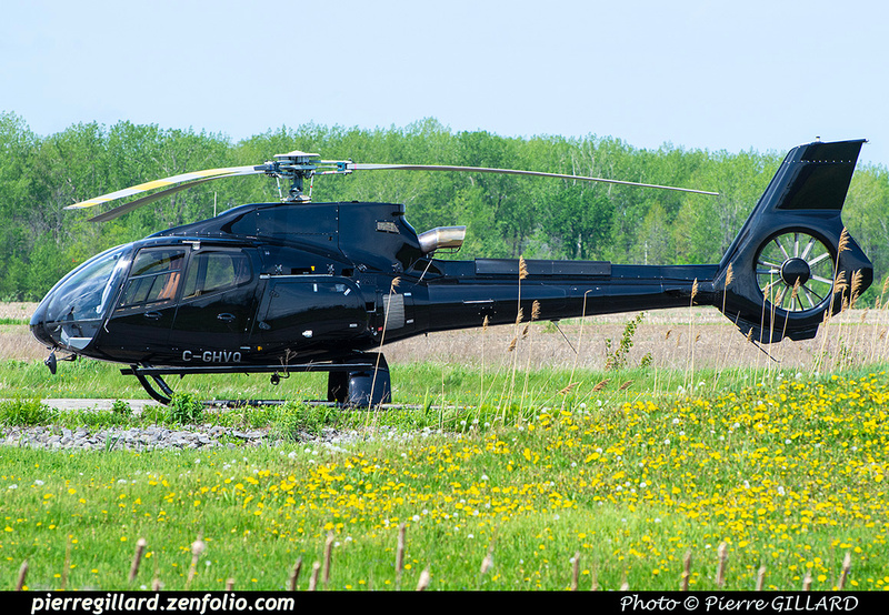 Pierre GILLARD: Canada - Hélicoptères privés - Private Helicopters &emdash; 2022-806239
