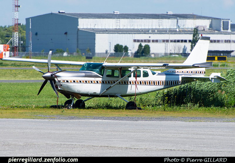 Pierre GILLARD: Private Aircraft - Avions privés : Canada &emdash; 2022-807464