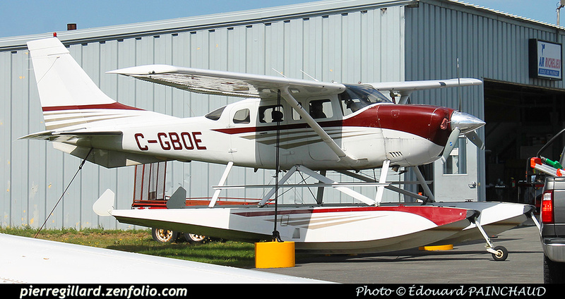 Pierre GILLARD: Private Aircraft - Avions privés : Canada &emdash; 030393
