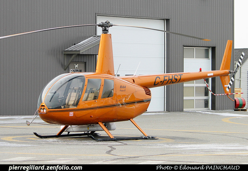 Pierre GILLARD: Canada - Hélicoptères privés - Private Helicopters &emdash; 030424