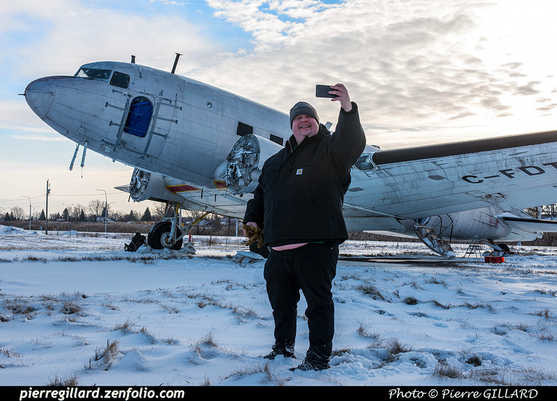 Pierre GILLARD: 2019-01-03 & 04 - Inspection par Buffalo Airways du DC-3 C-FDTD à Saint-Hubert, QC &emdash; 2019-620501