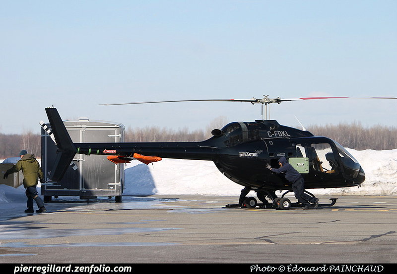 Pierre GILLARD: Canada - Hélicoptères privés - Private Helicopters &emdash; 030427